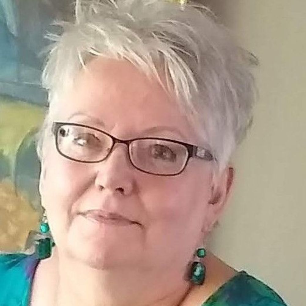 Meet your Posher, Marti